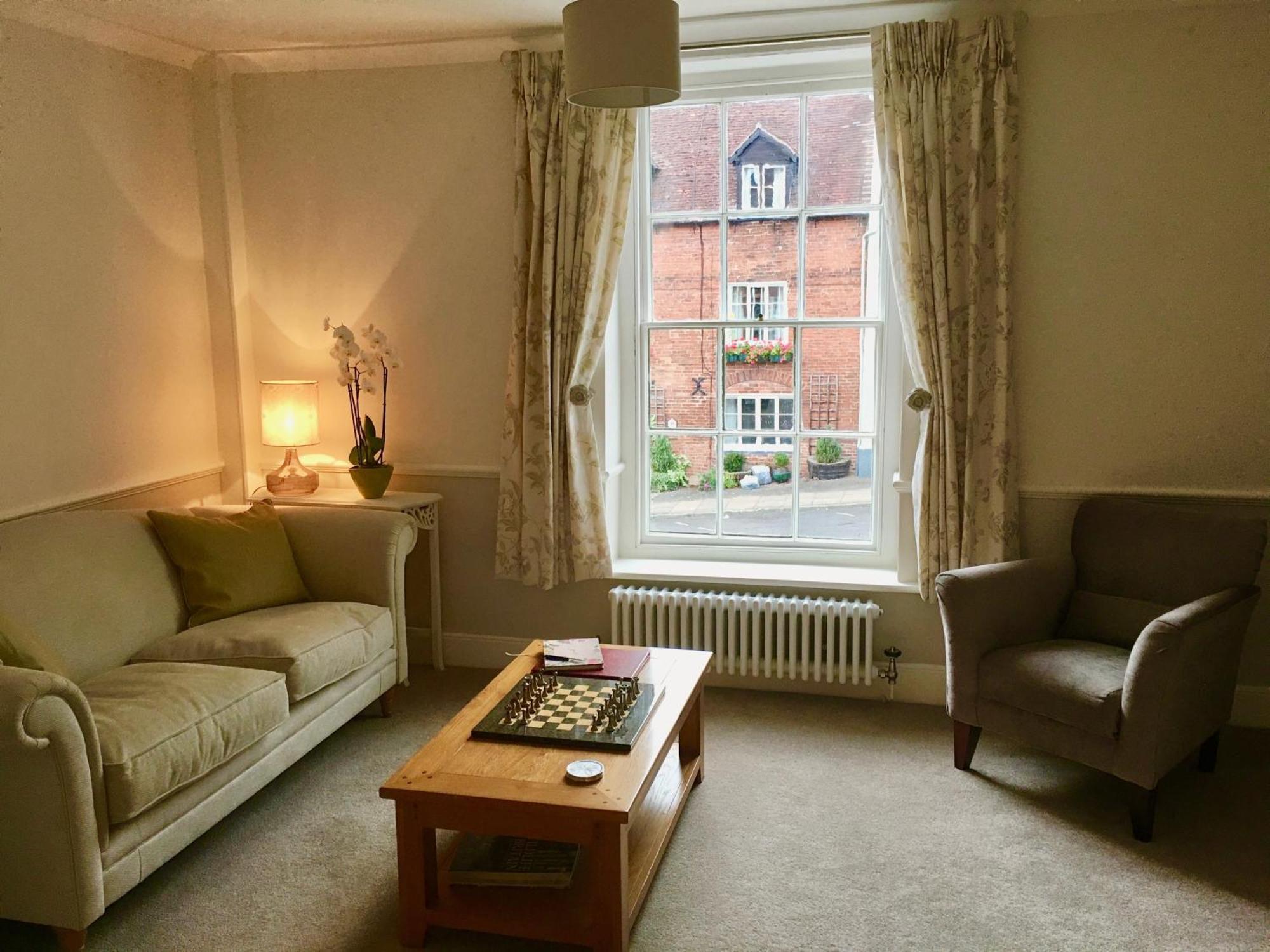 Apartment Luxury 2 Bed With Free Parking