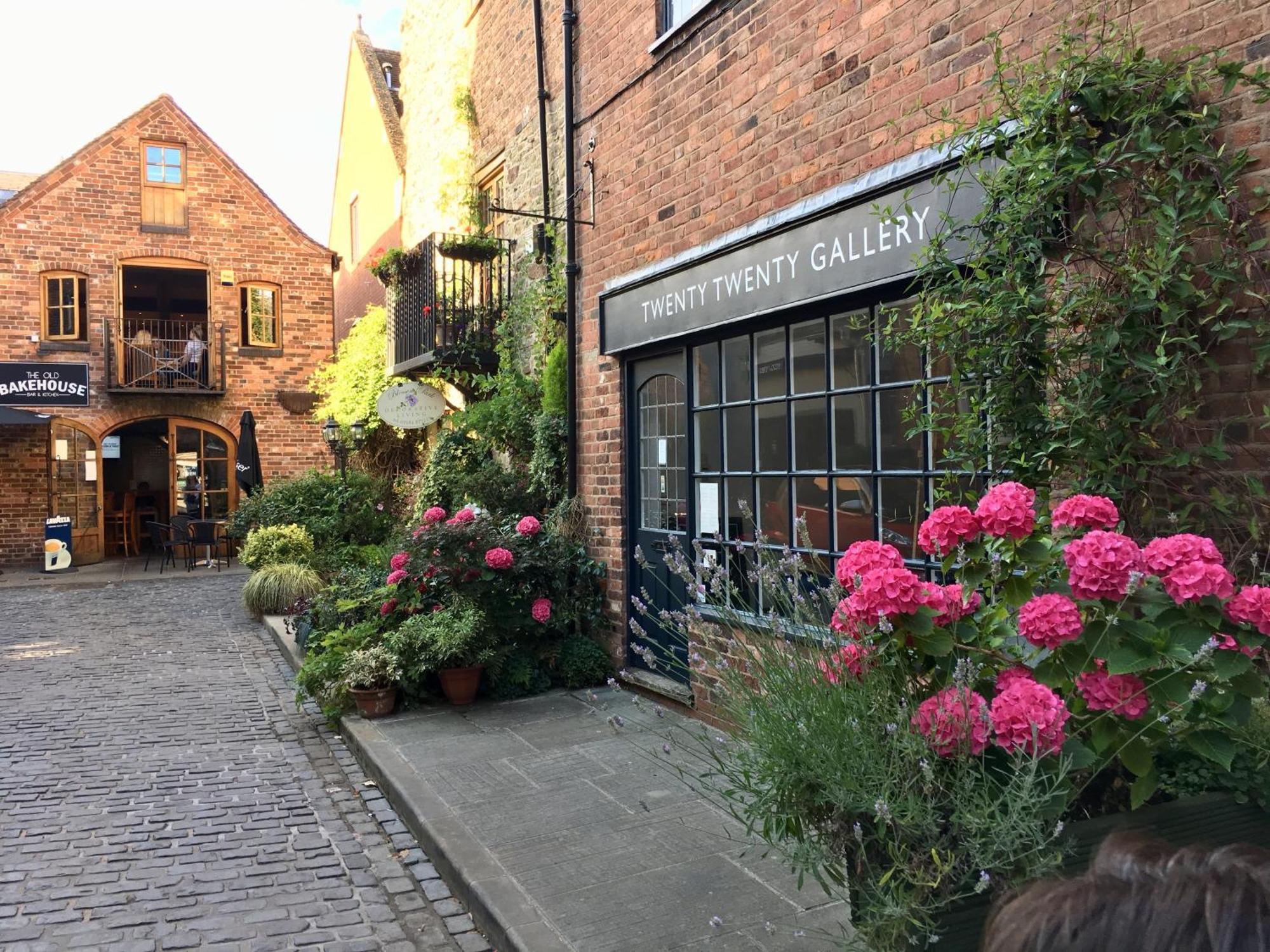 Luxury 2 Bed With Free Parking Apartment Ludlow