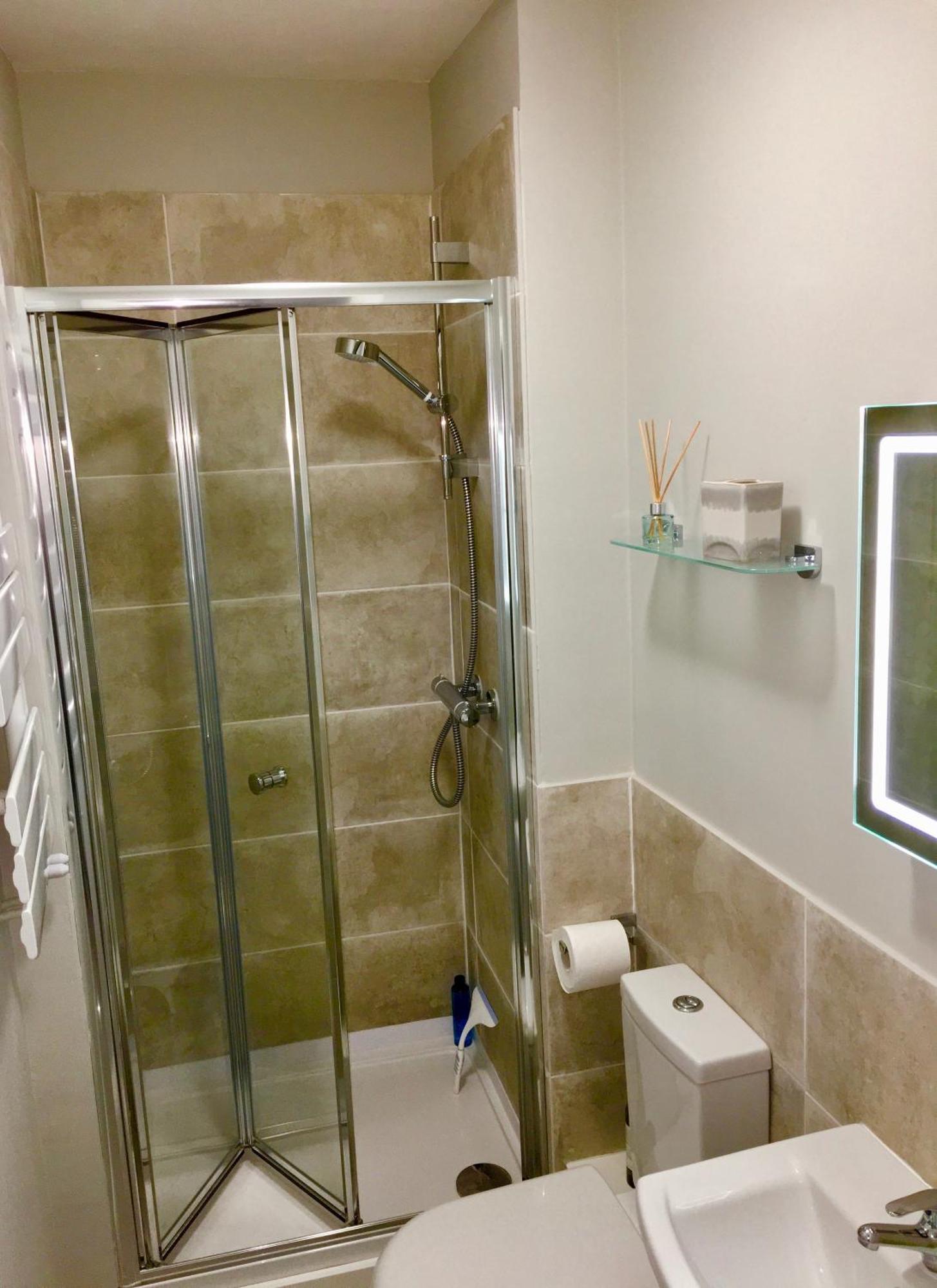 Luxury 2 Bed With Free Parking